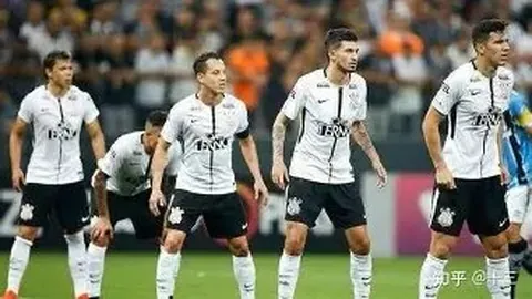 “身高180cm，CBA处子赛季，33岁高龄！广东宏远新加盟球员能否担此重任？”